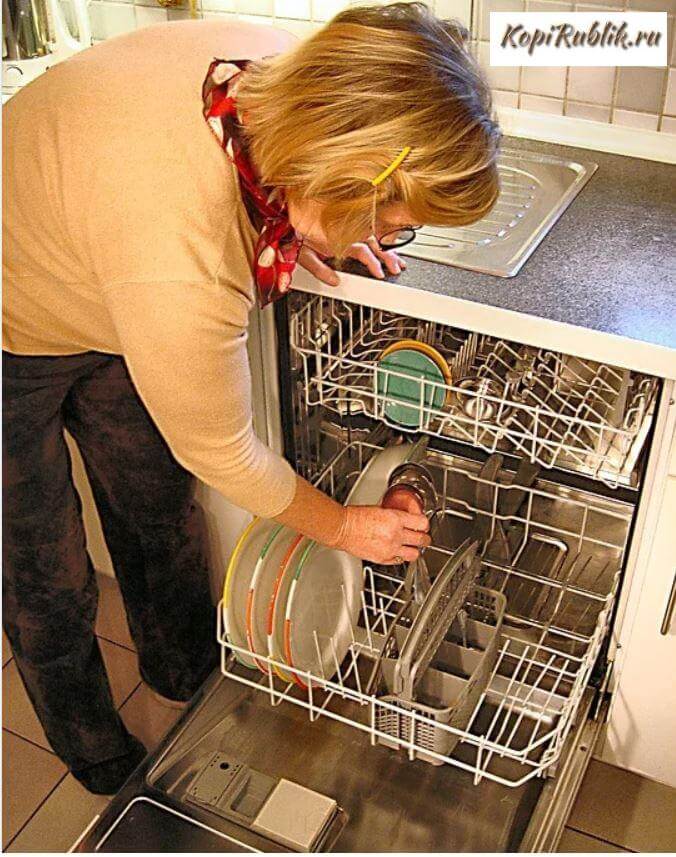 посуда в посудомоечной машине